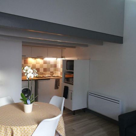 Appartement Studio Hypercentre Lr à La Rochelle  Extérieur photo