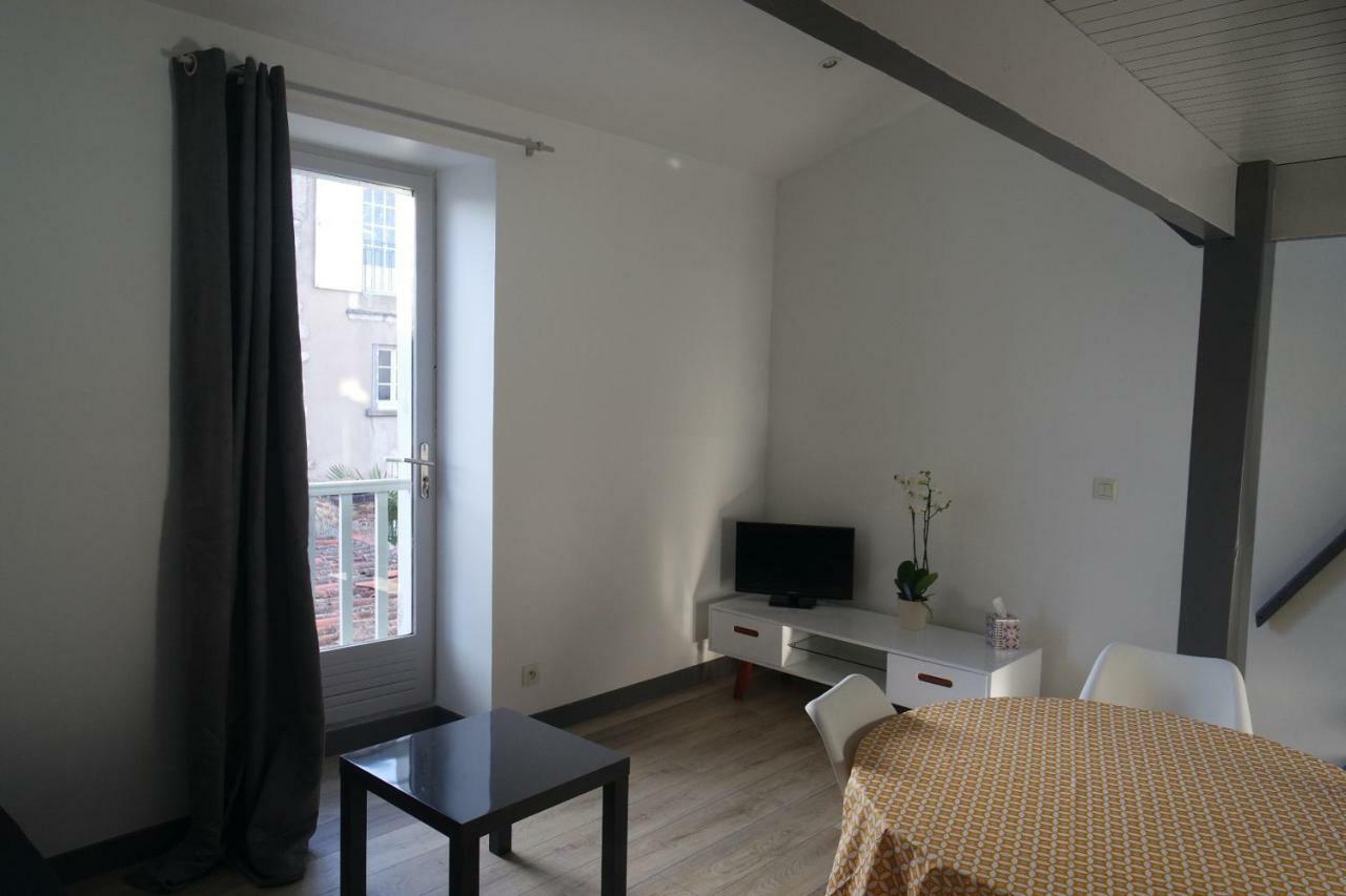 Appartement Studio Hypercentre Lr à La Rochelle  Extérieur photo